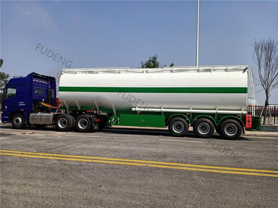 Tri Axles Petrol Tanker Trailer for Sale1