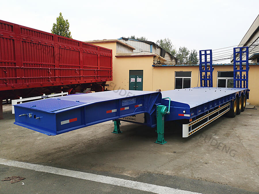 3 Axles 60Ton Low Bed Semi Trailer