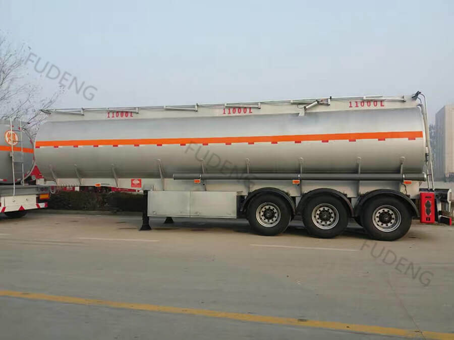 33000 Litres Fuel Tanker Trailer (5)