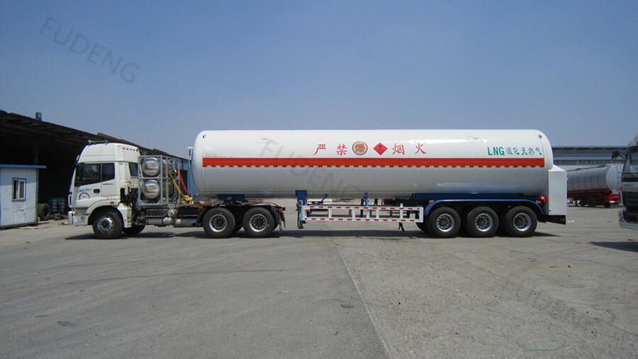 52.6 Cubic Meters LNG Tanker1