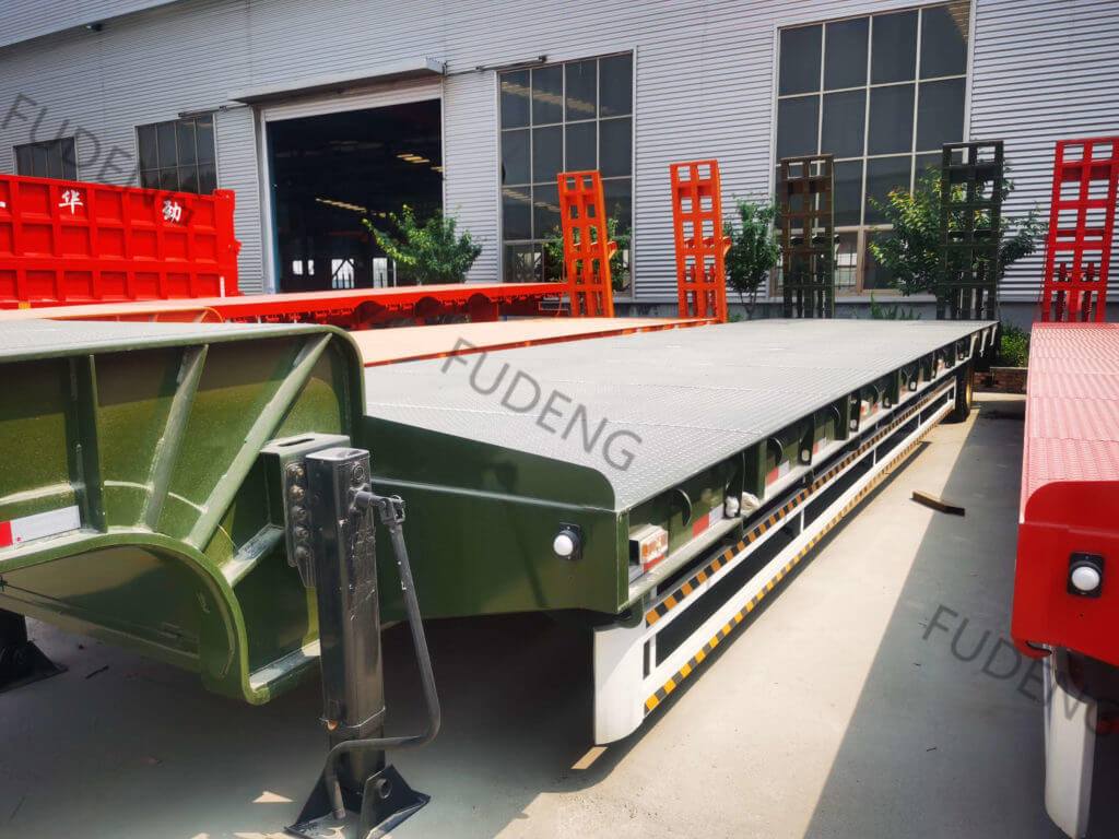 Tri Axles Low Loader Trailer China2