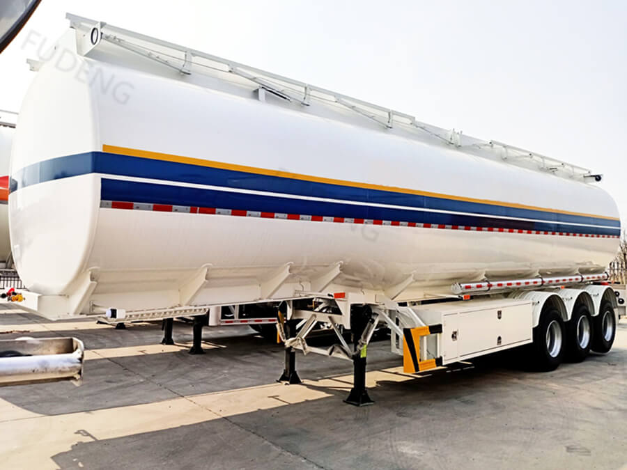 35000 Litres Fuel Truck Trailer With 3 Compartment
