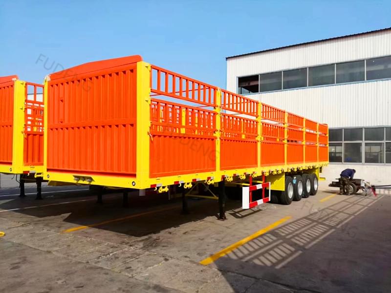 4 Axles 100T Bulk Cargo Carrying Flatbed Trailer With Fence2