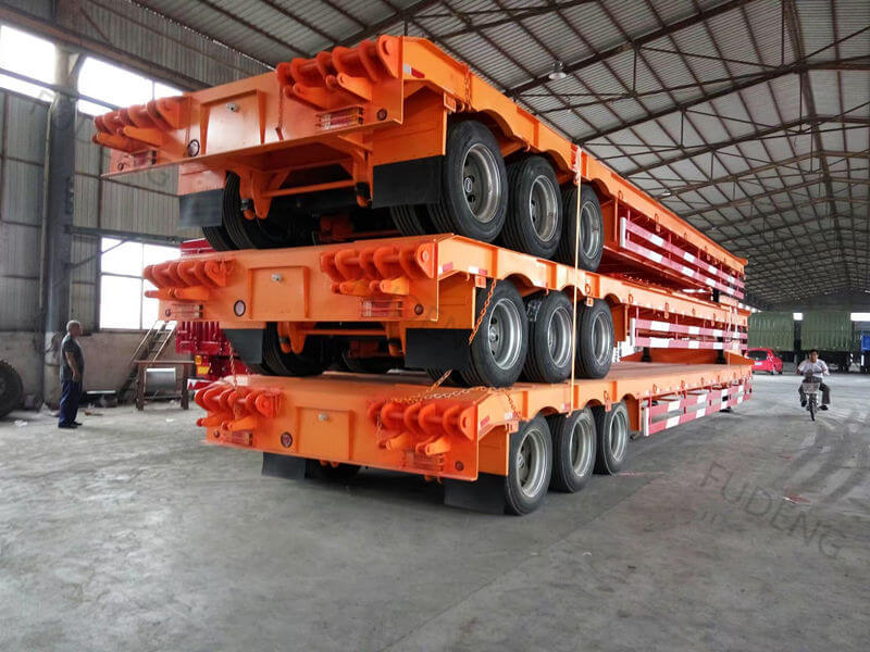 China 3 Axle 40-80 Ton Low Bed Trailer11