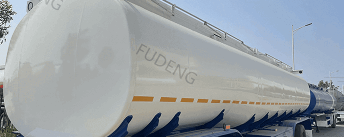 What is the advantage of aluminum fuel tanker trailers1