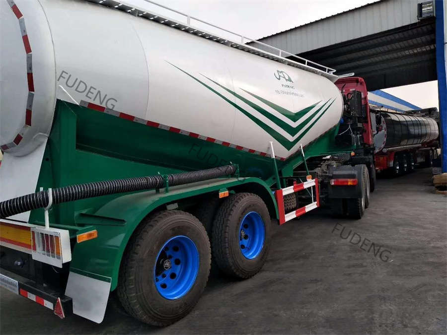 2 Axles Cement Bulker Powder Tanker Trailer