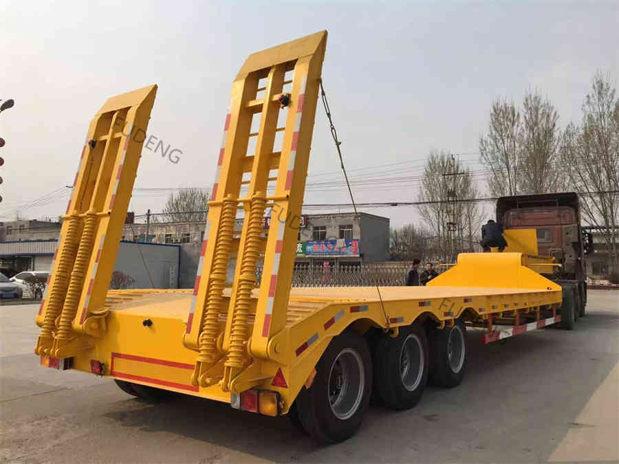 3 Axle China Low Bed Trailer For sale