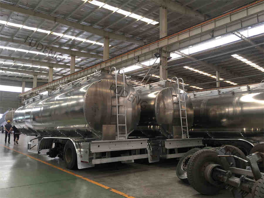 3 Axle Fuel Tanker Semi Trailer Manufacturer