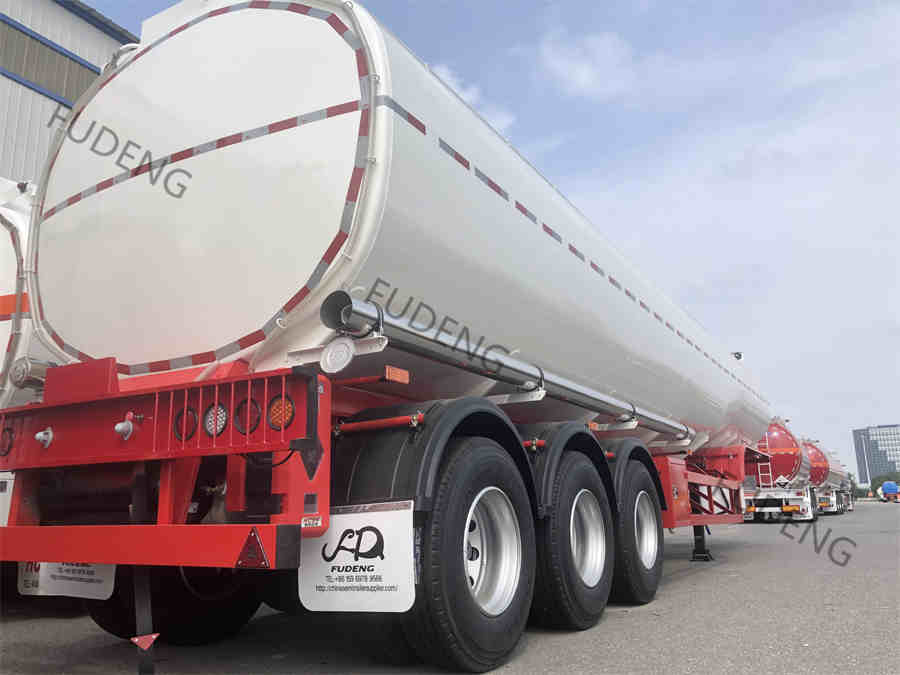 Aluminum tanker trailer