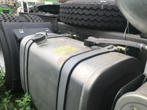 semi_truck_fuel_tank