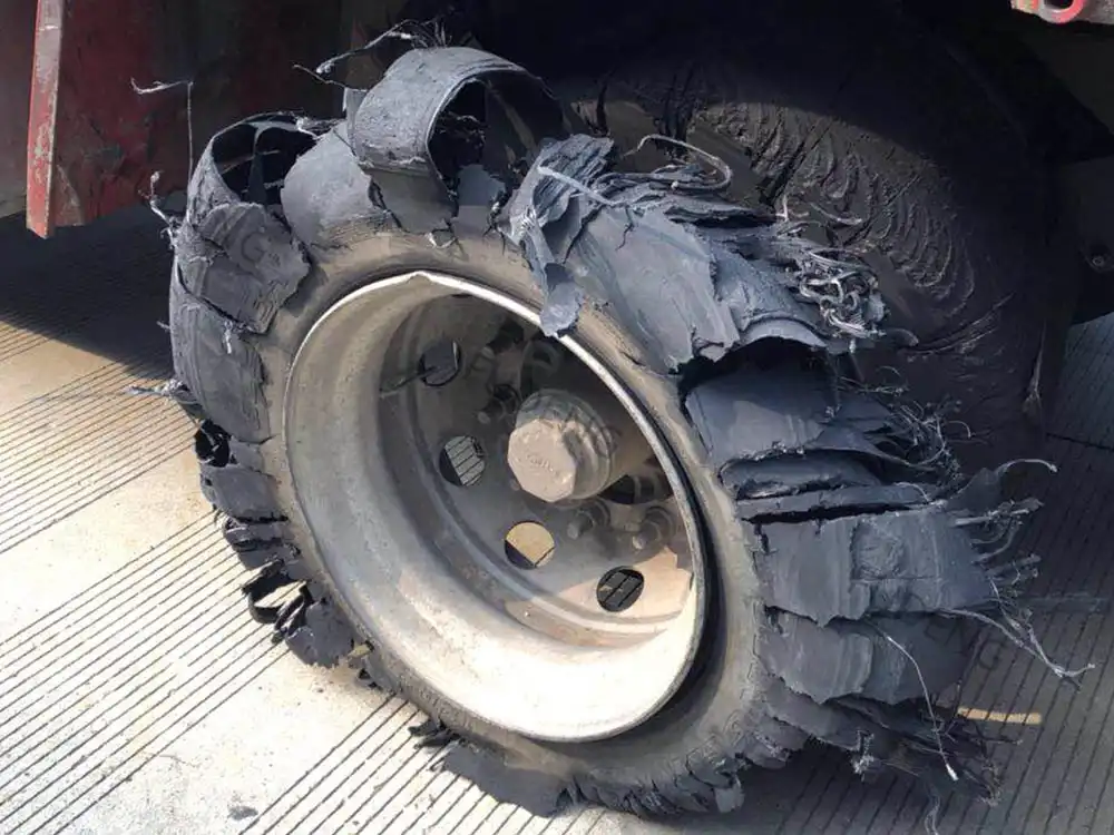 truck tire2